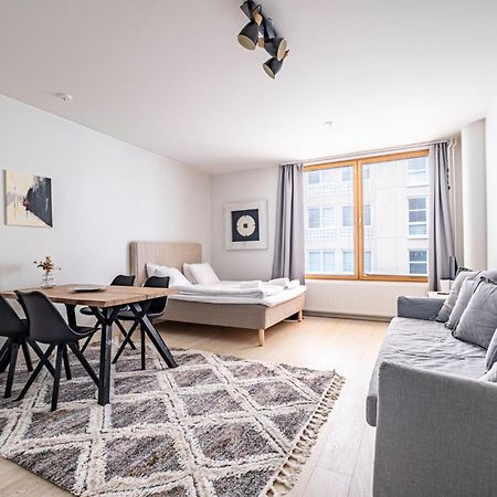 הלסינקי Nice Studio Apartment On A Pedestrian Street מראה חיצוני תמונה