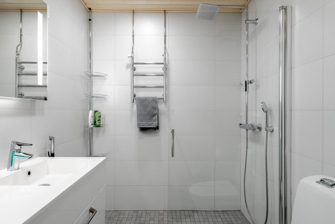 הלסינקי Nice Studio Apartment On A Pedestrian Street מראה חיצוני תמונה