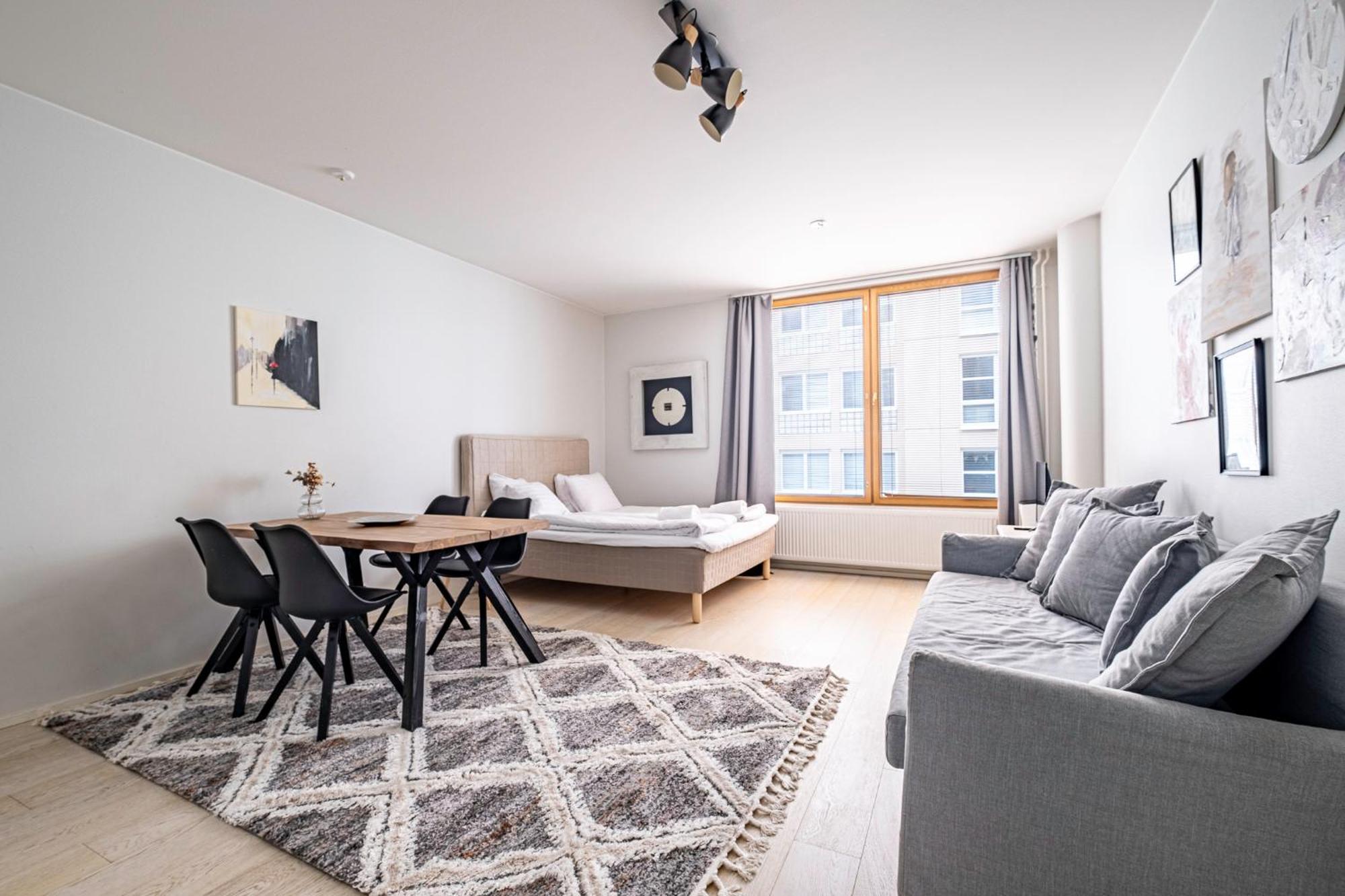 הלסינקי Nice Studio Apartment On A Pedestrian Street מראה חיצוני תמונה